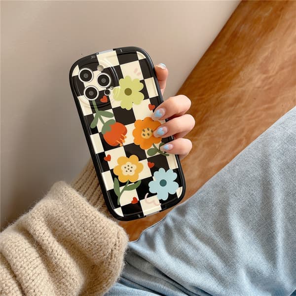 Sødt blomstret armbånd med stander til iPhone 13 Pro Max