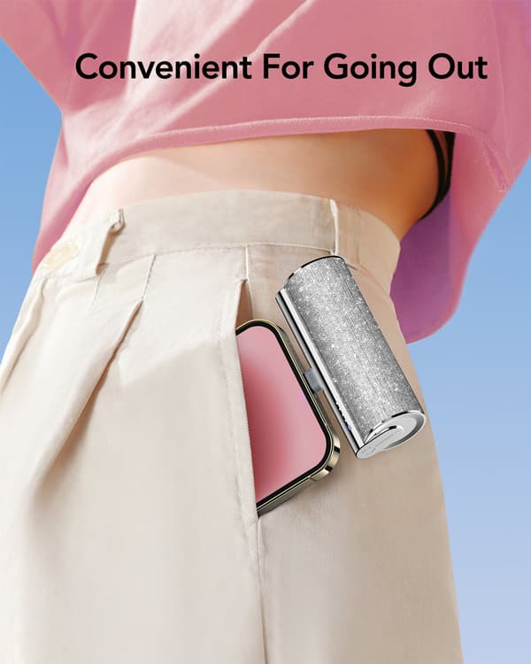 Plug on 5000mAh Mini bærbar oplader med indbygget kabel til iPhone og Android Lipstick-C Pink