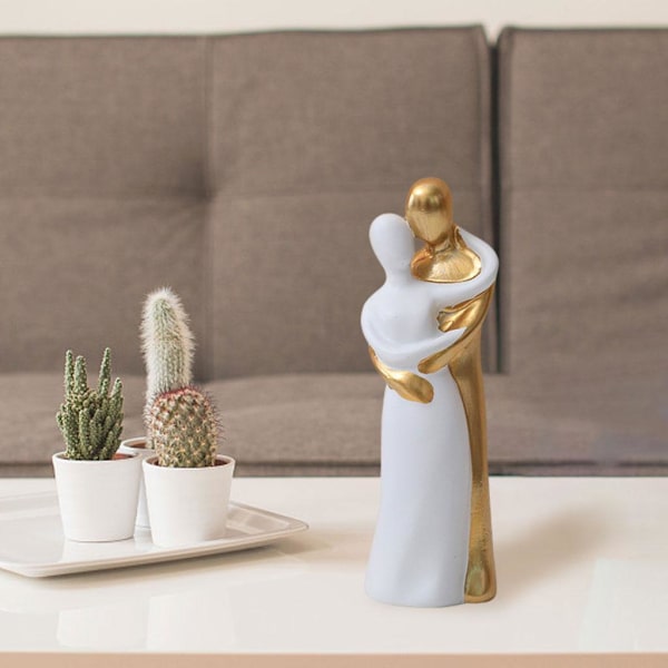 1/2 Resin Familj Par Statyett Skulptur Skrivbordsdekoration Fall in love Gold Medium 1Set