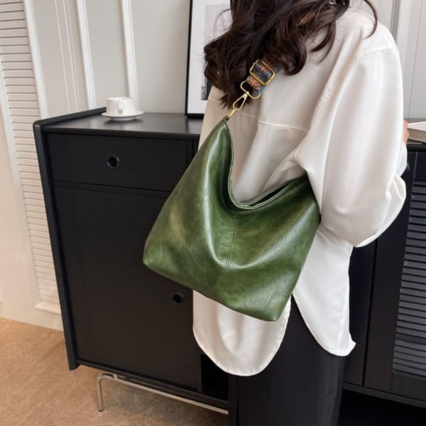 Vintage bredbandsväska för kvinnor med en axel Crossbody-väska med stor kapacitet green