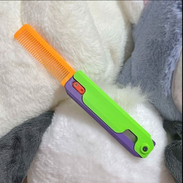 2 st 3D Gravity Comb Dekompressions Push Card Leksak (grön+rosa)