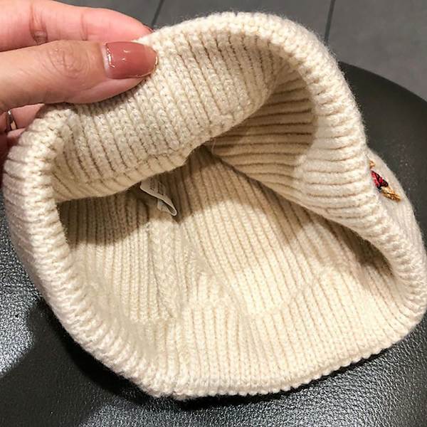 Kvinnor Flickor Vinter Varm Cartoon Bear Tjock Beanie Mjuka Virkade Hattar white