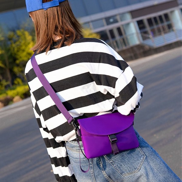 Nylon Bröstpaket Mobilväska Utomhussport Cross-body väska för kvinnor män purple