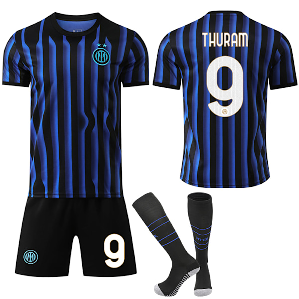 2025-2026 Internazionale Milano Hemmatröja Kit för Barn Vuxen med strumpor No.9 THURAM XS