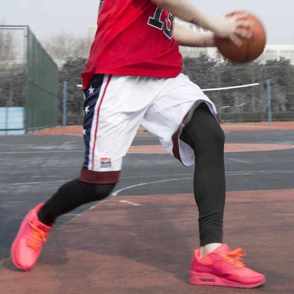 Sport Knä Benskydd Basketboll Skyddsutrustning Benärm 1PCS L