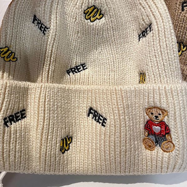 Kvinnor Flickor Vinter Varm Cartoon Bear Tjock Beanie Mjuka Virkade Hattar white