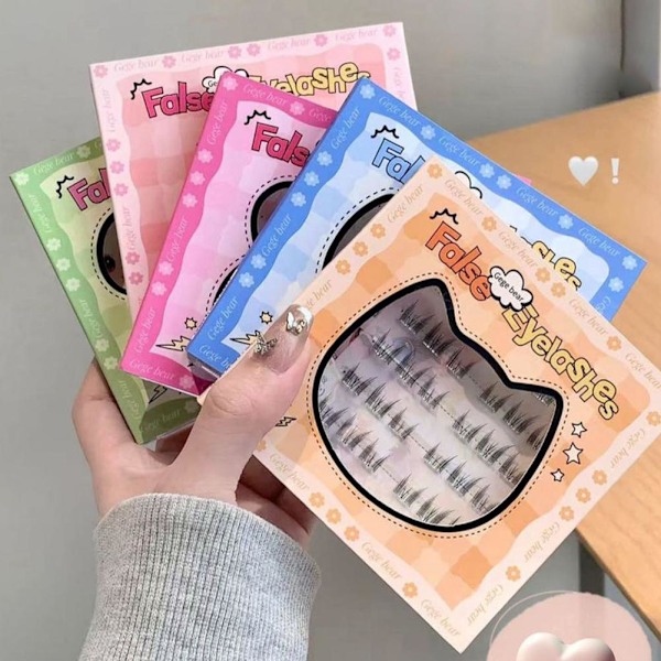 Gegebear Självhäftande lösögonfransar utan lim Transpa style 6 One size