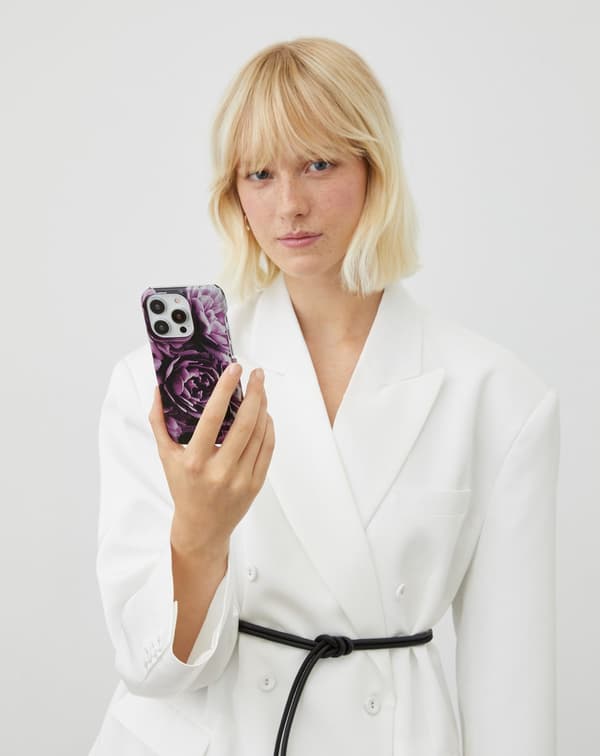 Printed Case iPhone 15 Pro Deep Purple Bloom Lila