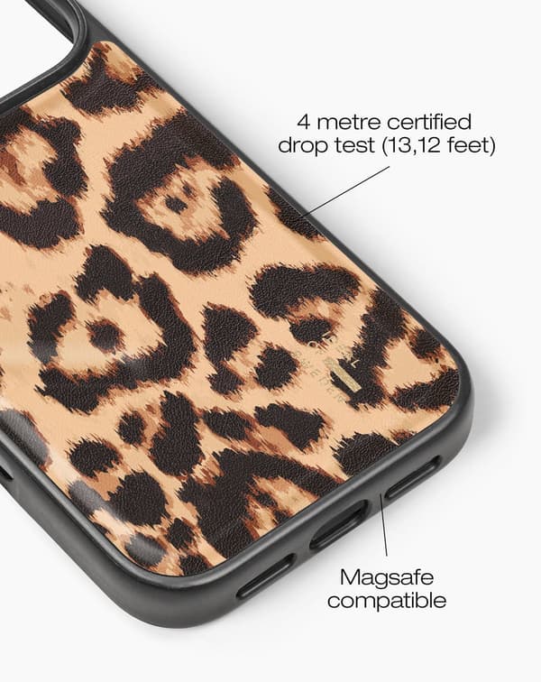 Vegan Leather Case MagSafe iPhone 17 Pro Timeless Leo Multicolor