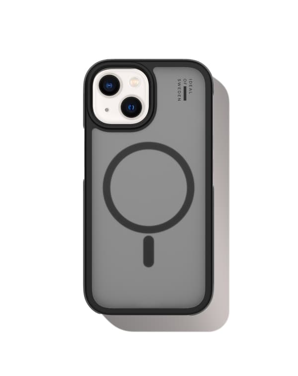 Ideal Bumper Case MagSafe iPhone 13 / 14 / 15 / 16e / 17e Black Black