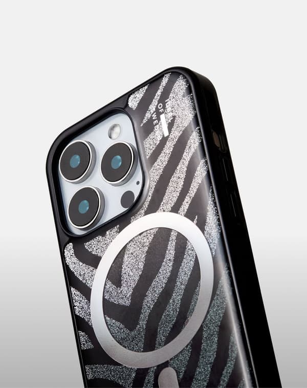 Clear Case MagSafe iPhone 16 Zebra Mystique Svart