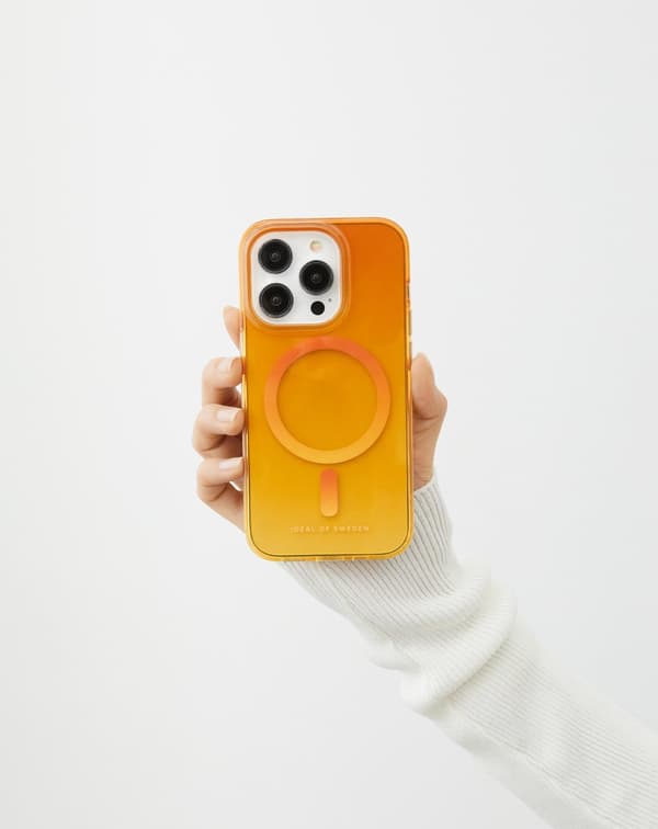 Clear Case MagSafe iPhone 13 / 14 / 15 / 16e / 17e Orange Spritz Orange