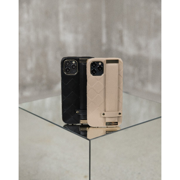 Statement Case iPhone 11 / XR Braided Light Camel Brown
