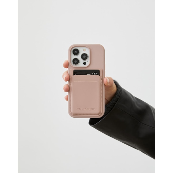Silicone Case MagSafe iPhone 15 Plus Blush Pink Rosa
