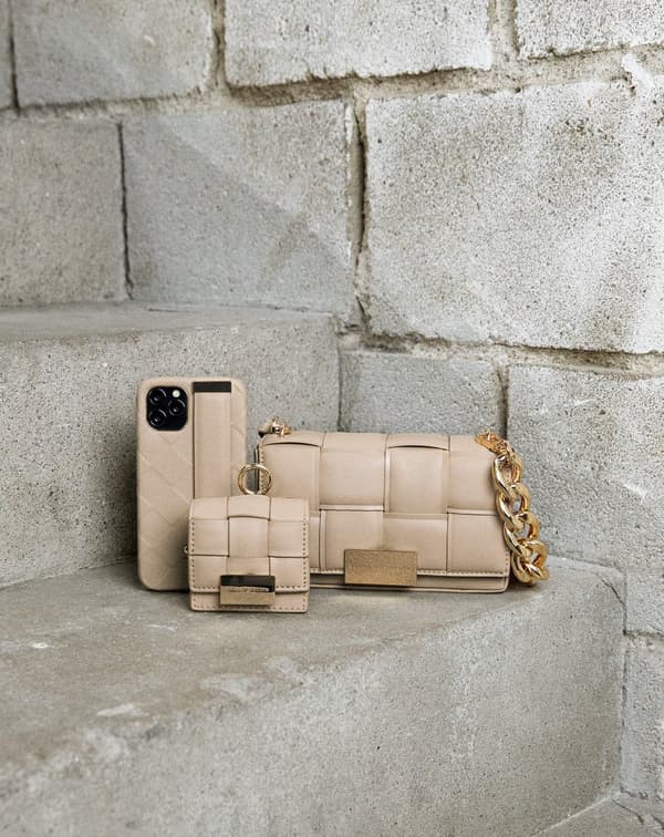 Statement Case iPhone 11 Pro Max / XS Max Braided Light Camel Brown
