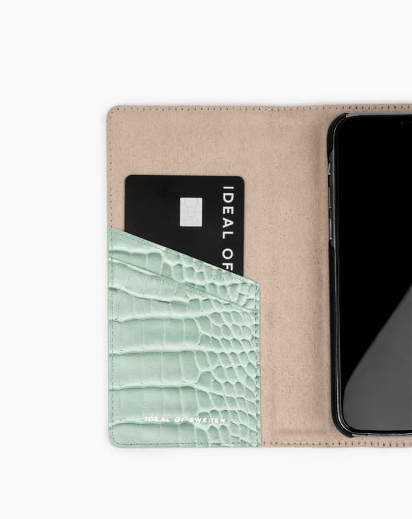 Cora Phone Wallet Galaxy S20 Mint Croco Green