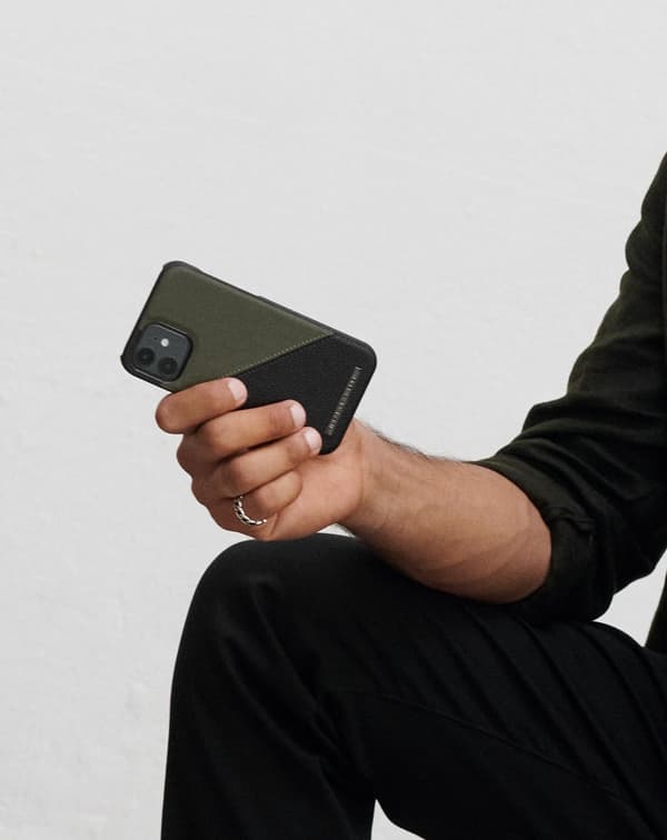 Atelier Case iPhone 12 / 12 Pro Onyx Black Khaki Green