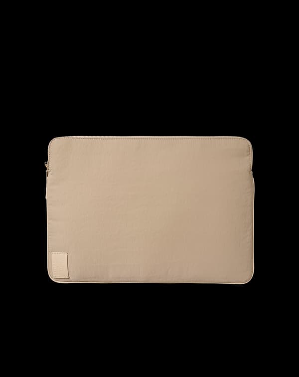 Essential Laptop Sleeve 16\" Beige