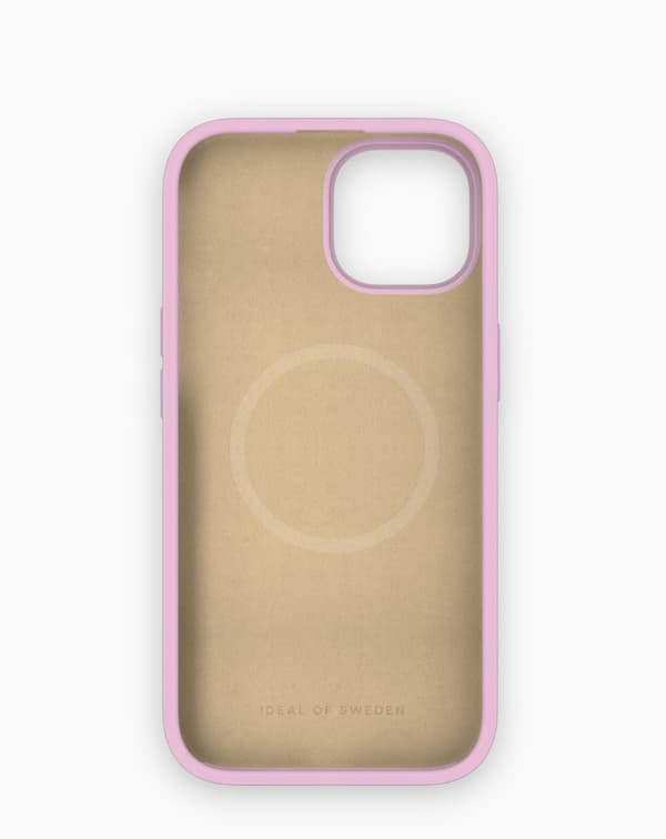 Silicone Case MagSafe iPhone 13 / 14 / 15 / 16e / 17e Bubblegum Pink