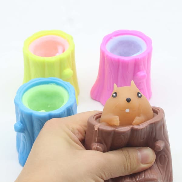 Creative Decompression Cute Cheese Mouse Cup for Pressure Relief, Squeeze, Pinch, Squirrel Cup, Decompression Toy cheese mouse