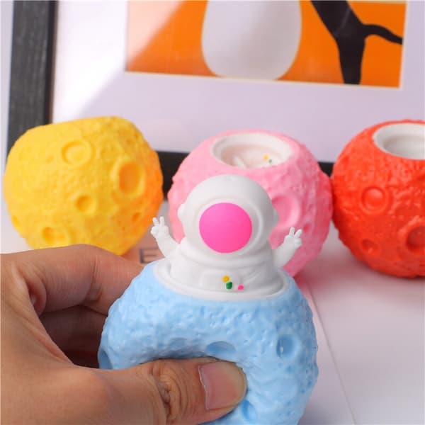 Creative Decompression Cute Cheese Mouse Cup for Pressure Relief, Squeeze, Pinch, Squirrel Cup, Decompression Toy cheese mouse
