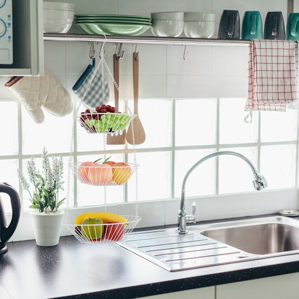 Hanging Fruit Basket in White 540
