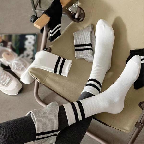 Dame Parallel Bar Stribede Rundhalsstrømper Kvinde Åndbar J9Q8 White and black 2 set