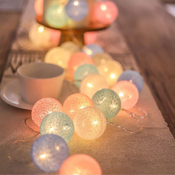 20 LED Cotton Ball String Lights for Christmas