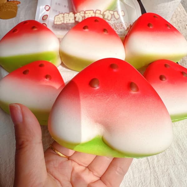 Squishy, Smör Squishy, Vattenmelon Taba Squishy, Långsam Stigning/Återhämtning, Leksak för Stresslindring & Fidget Leksaker för ADHD, Partyfavoritpresent (1 ST)