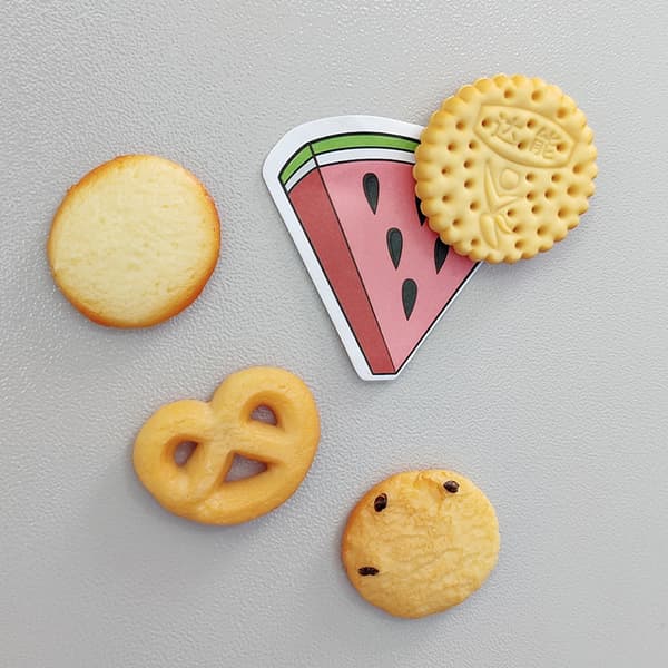 Creative Cake Magnets Suitable for Refrigerator Simulated Food Cake C