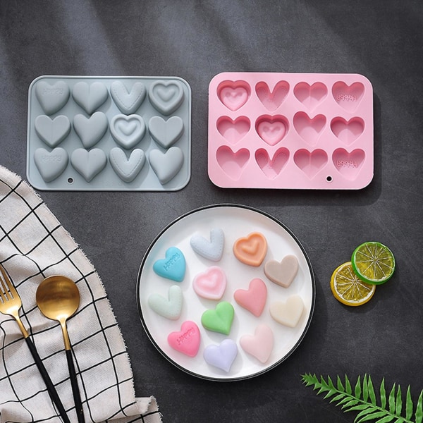 Silikonimuotit 12 linkki 6 erilaista sydämen muotoista tarttumatonta lämmönkestävää elintarvikelaatuista pehmeää molds suklaalle Mix Color