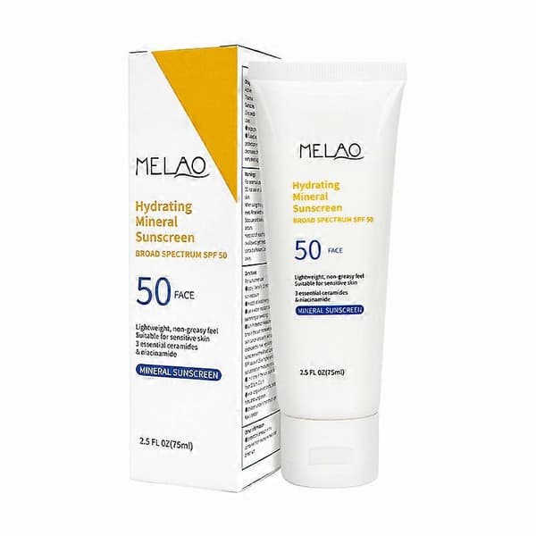 Lätt, UV-skyddande SPF50+ kräm