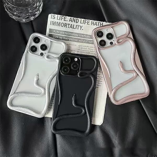 Kompatibelt för iPhone 16 Pro Stötfångarfodral 3D Orm Ihåligt TPU Telefonskal White