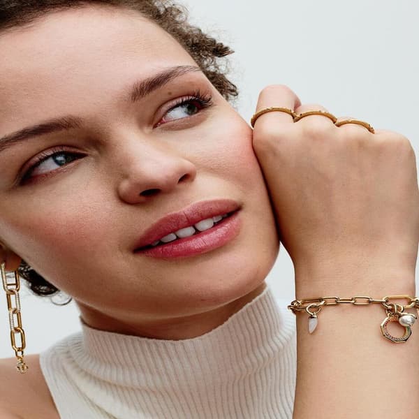 Pandora - P ME Mini Hängberlock Hajar - 14k guldpläterad