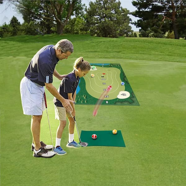 Bärbart golfset för inomhus/utomhusbruk med chipping-golfmatta