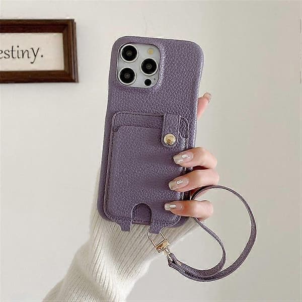 Fodral för iPhone 16 Pro Max, multifunktionella kortfack, läderbaksida med handledsrem Purple
