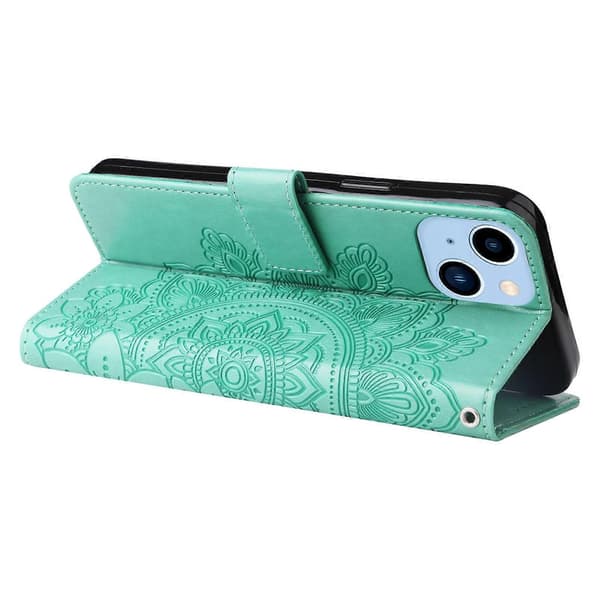 För iPhone 14 Plus 7-bladiga Blommor Prägling Läderfodral Green