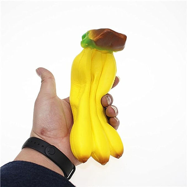 Stress Relief Rising Egnet legetøj til børn Bananer Duftende presset Slow Bread Toy D10 Legetøj (GUL, One Size)