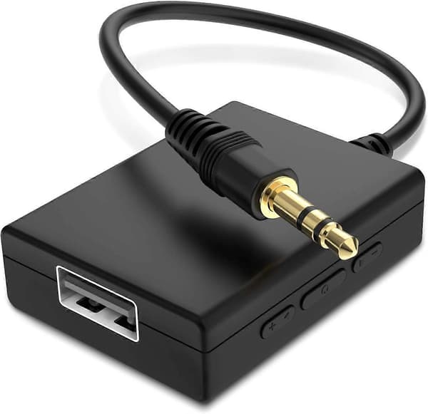til Aux lydadapter, 3,5 mm hann til USB hunn-adapter for å spille musikk med flash-stasjon i bil