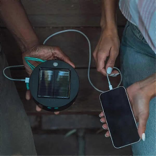 Soldrivna LED-ljusslingor för camping med telefonladdningsport Utomhusutrustning Black