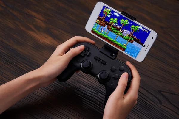 Smartphone-klemme til SN30 Pro+ Bluetooth-gamecontroller (Sort udgave)