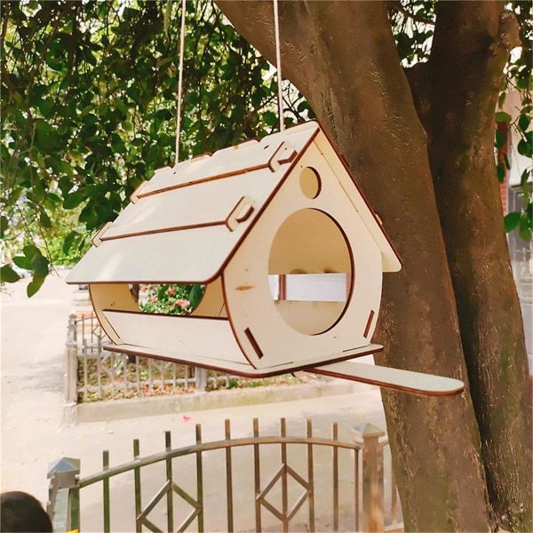 Puinen lintupesä ja ahven lintujen syöttölaite Kotitalouksien lintujen pesälaatikko, joka sopii ulkopuutarhan sisäpihan koristeluun Wood Color