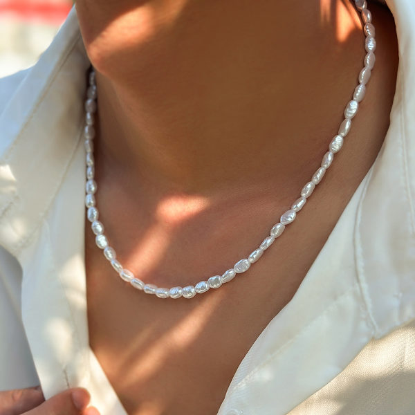 Halskæde til kvinder Vintage Pearl Choker Halskæde Dainty Uregelmæssig Pearl Charm Halskæde Chunky Big Pearl Halskæde Fødselsdag Bryllup Smykker Gaver