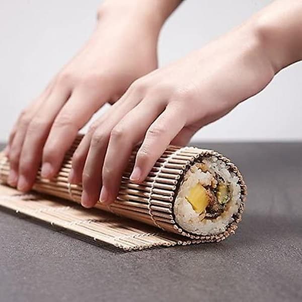 Sushi Making Kit, Including 2 Sushi Rolling Mats, 5 Pairs Chopsticks, 1 Paddle, 1 Spreader, Beginner Sushi Kit