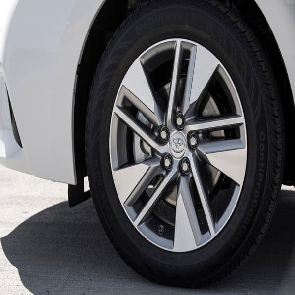 4-pack - Toyota Center Caps / Wheel Hub Emblems - B Silver 62mm - Silver (matt)