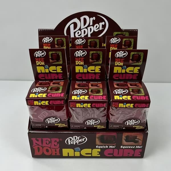 Needoh Nice Cube, et stresslindrende legetøj lavet af maltose og hoppende slik. Sprite cubes [boxed]