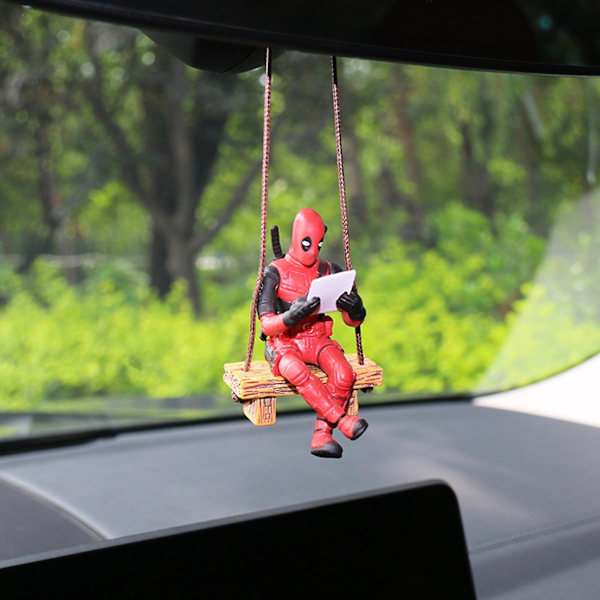 Deadpool Dukkepynt Nydelig Stilig Svingdesign Tegneserie Dekorer Pvc Deadpool Bilhengende Pynt For Bil Mengxi B