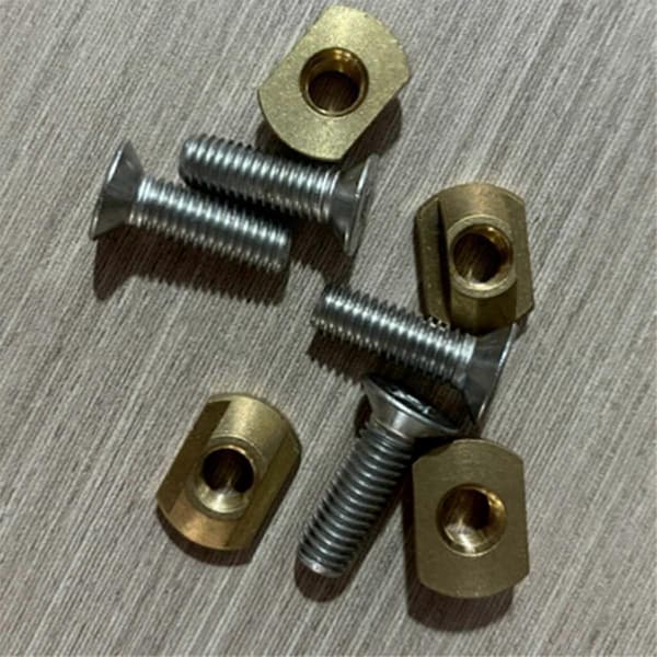4-pack M8 T-muttrar i mässing för hydrofoil-surfingutrustning, guldfärgad monteringshårdvara Gold