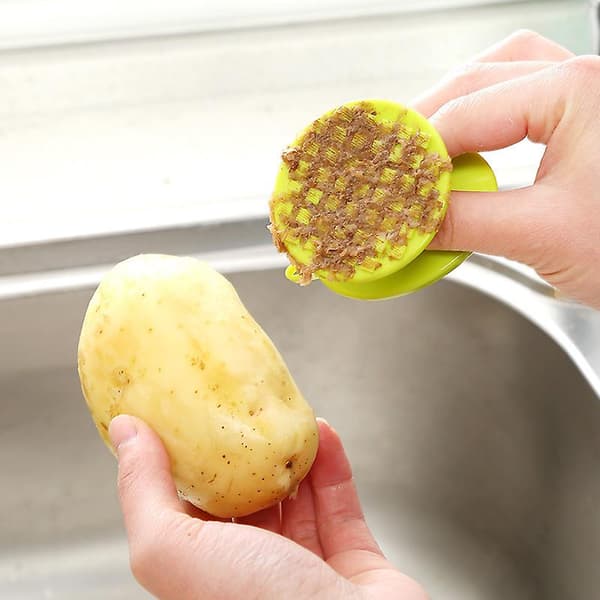 Kitchen Utensil Potato Peeler Multifunctional Fruit Vegetable Cleaning Brush Fish Scale Scraper Cleaning Tool (2 Pcs, Multicolor)