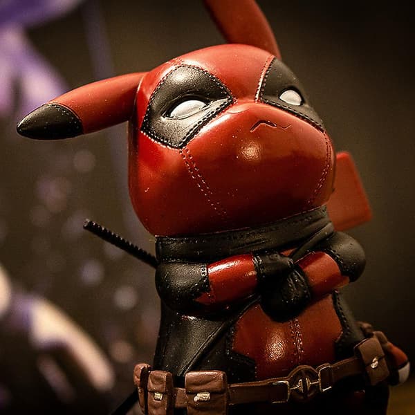 Modellleksak Cos Deadpool Pikachu Actionfigur Simulerad PVC Cartoon Samlarobjekt Display Form för Skrivbord